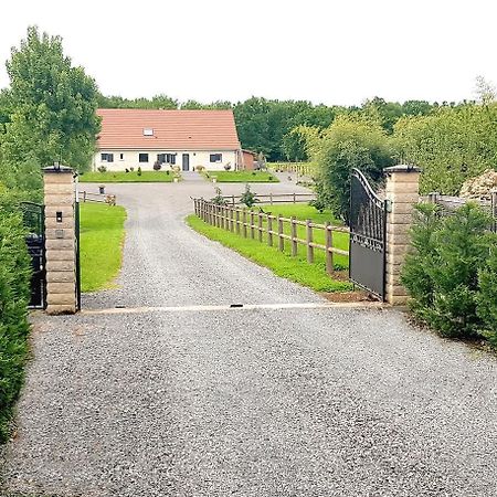 Le Clos Des Prairies Suite 2 Grandes Chambres Saint-Yan Exterior foto